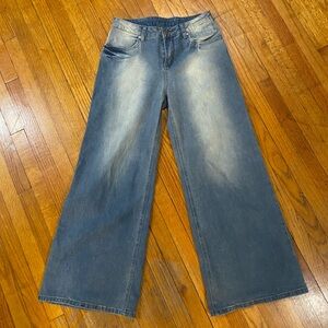 NWOT Women’s High Waisted Light Stretch Denim Baggy Trouser Flare Leg Jeans